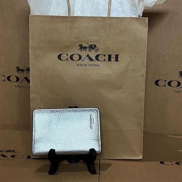 NWT COACH Card Holder Wallet Unisex Silver Leather CP200 AUTHENTIC - Picture 4 of 8